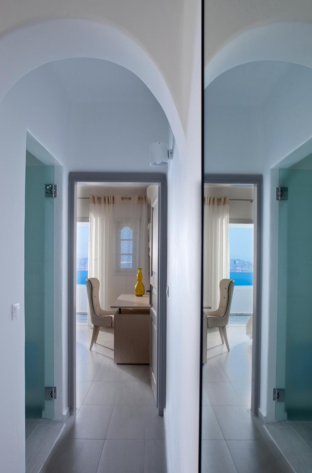 Belvedere Suites Firostefani Phòng bức ảnh
